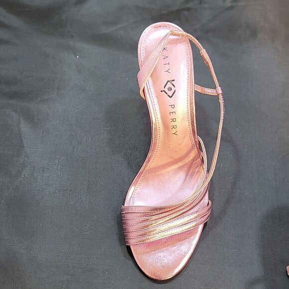 KATY PERRY BRYSON METALLIC OPEN-TOE HEEL STRAPPY SANDAL - Picture 7 of 15